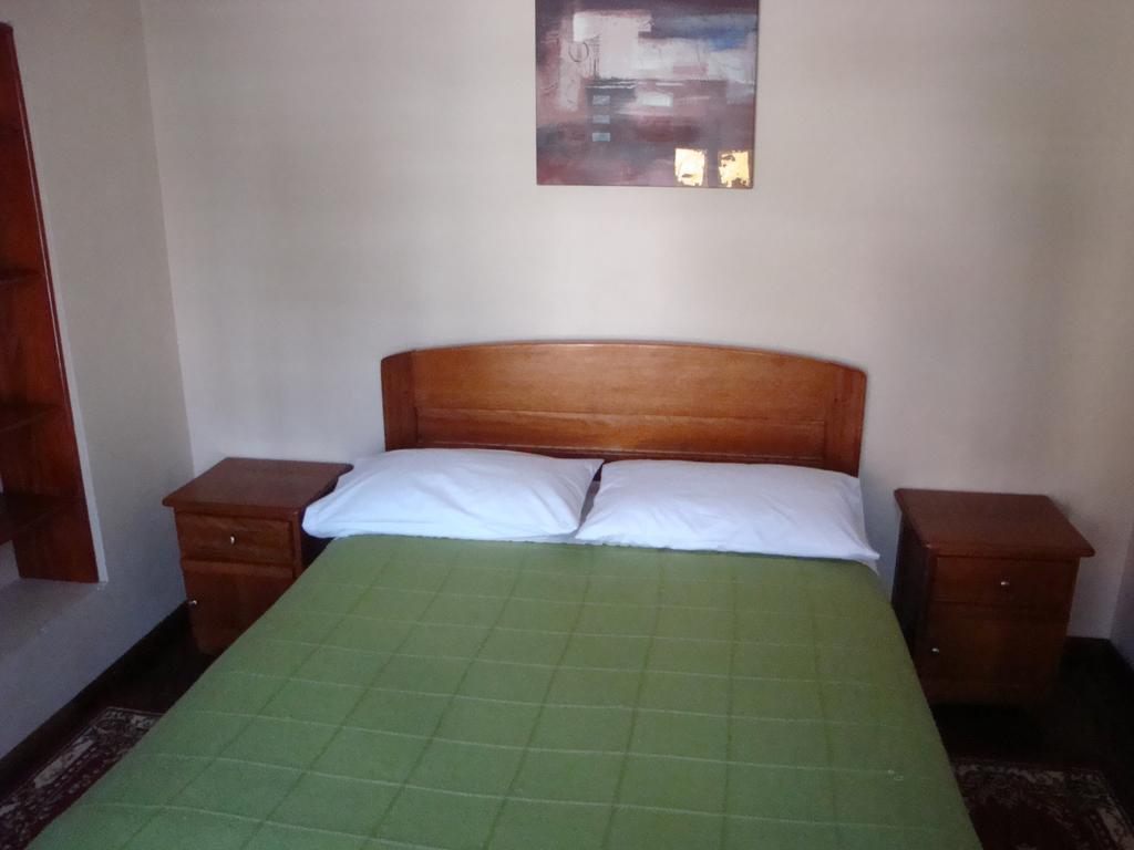 Hostal Santa Maria Gracia Кито Стая снимка