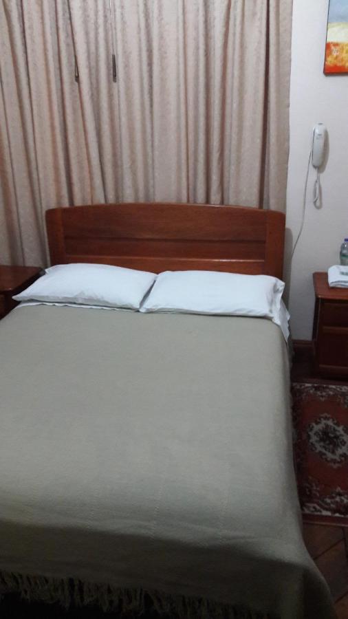 Hostal Santa Maria Gracia Кито Екстериор снимка