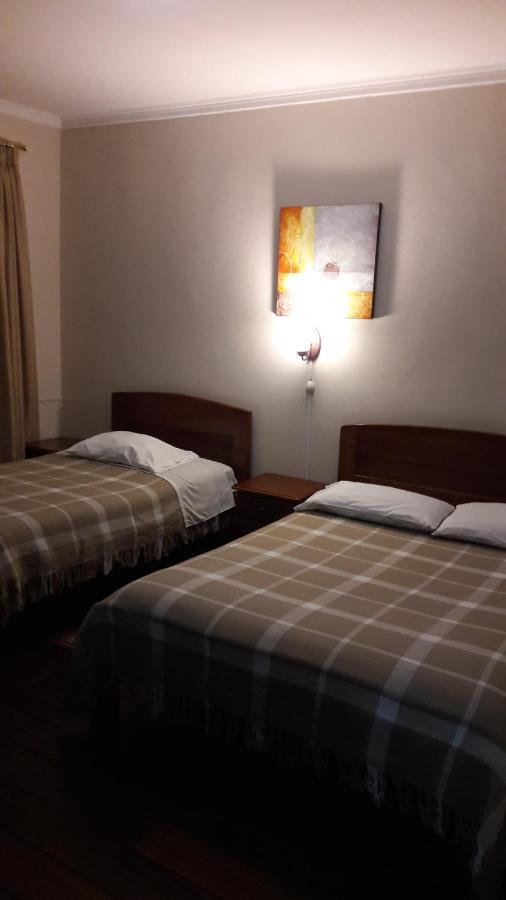 Hostal Santa Maria Gracia Кито Екстериор снимка